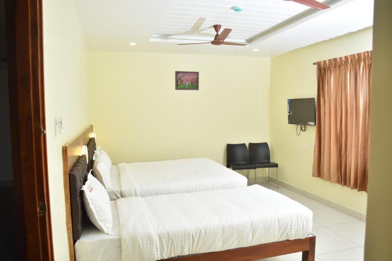 Le Arul Park Hotel Karaikal Luaran gambar