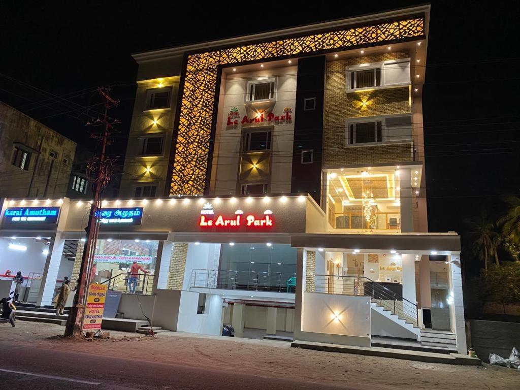 Le Arul Park Hotel Karaikal Luaran gambar